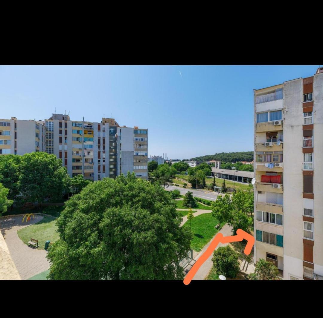 Appartement Seny Gold à Pula Extérieur photo